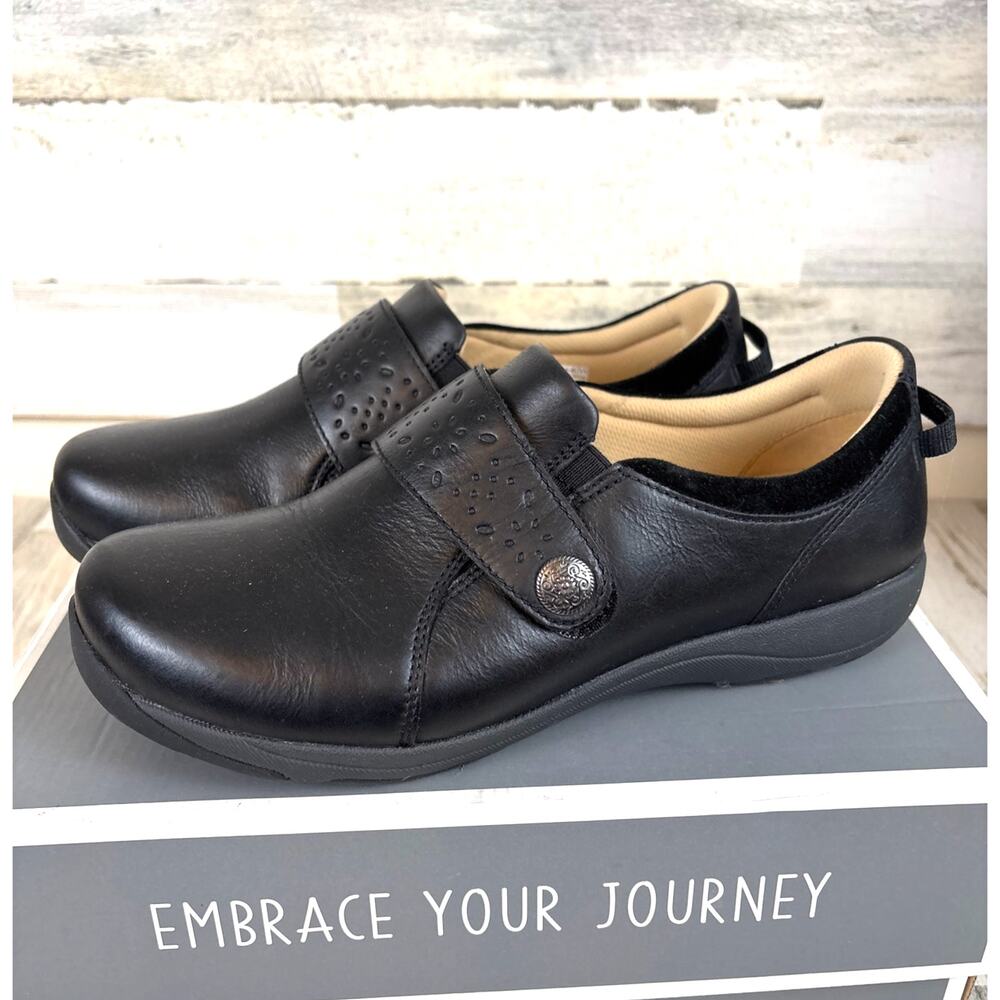 Dansko Womens 40W Sallie Black Leather Slip On Shoes Comfort Casual NWT